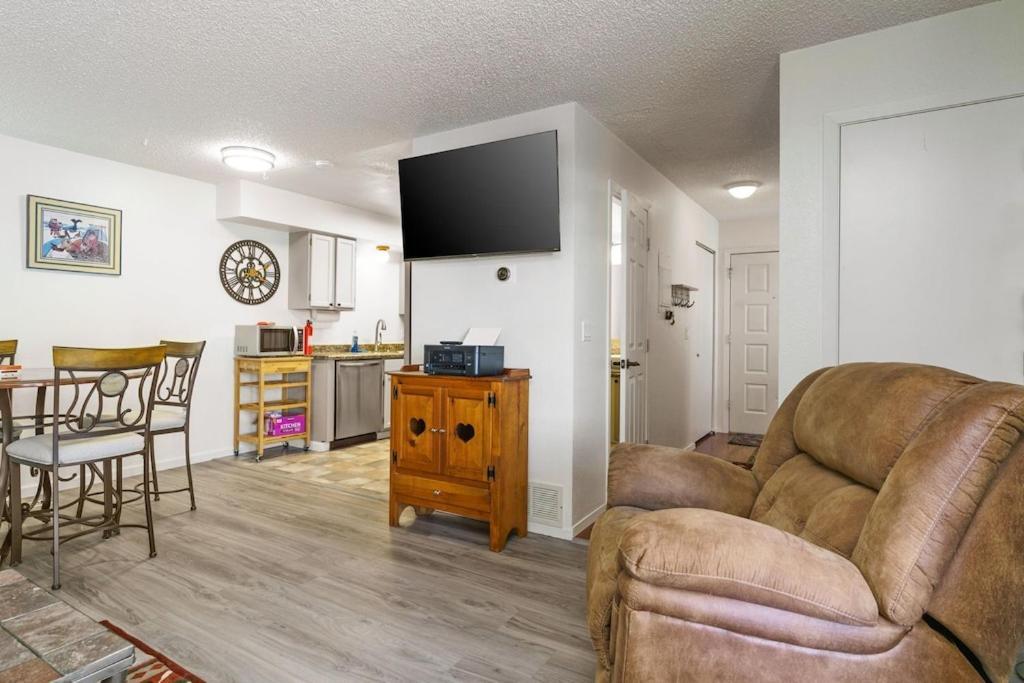 Apartamento The Moose Crossing Anchorage Exterior foto