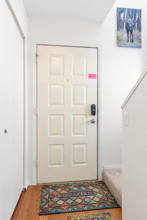 Apartamento The Moose Crossing Anchorage Exterior foto