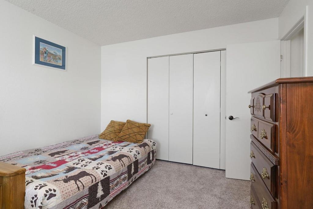 Apartamento The Moose Crossing Anchorage Exterior foto